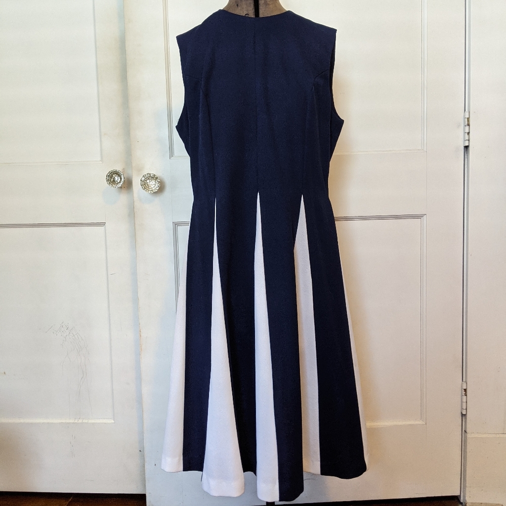 Vintage hand made sleeveless dress, large